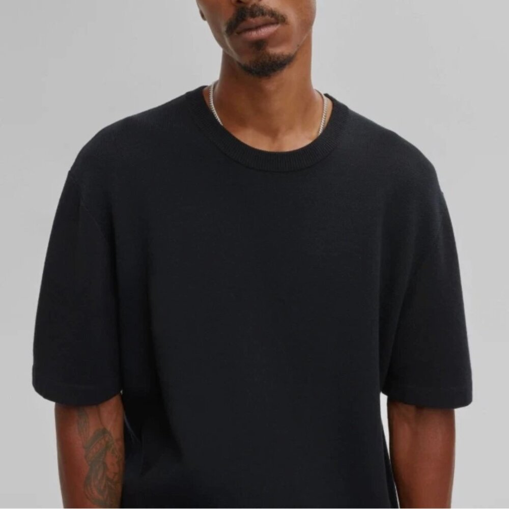 Mode of One Mens Relaxed Fit Short Sleeve Crewneck Sweater Deep Black L